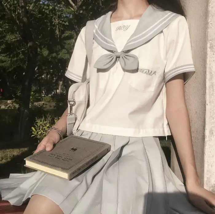 康纳·麦格雷戈：臭名昭著